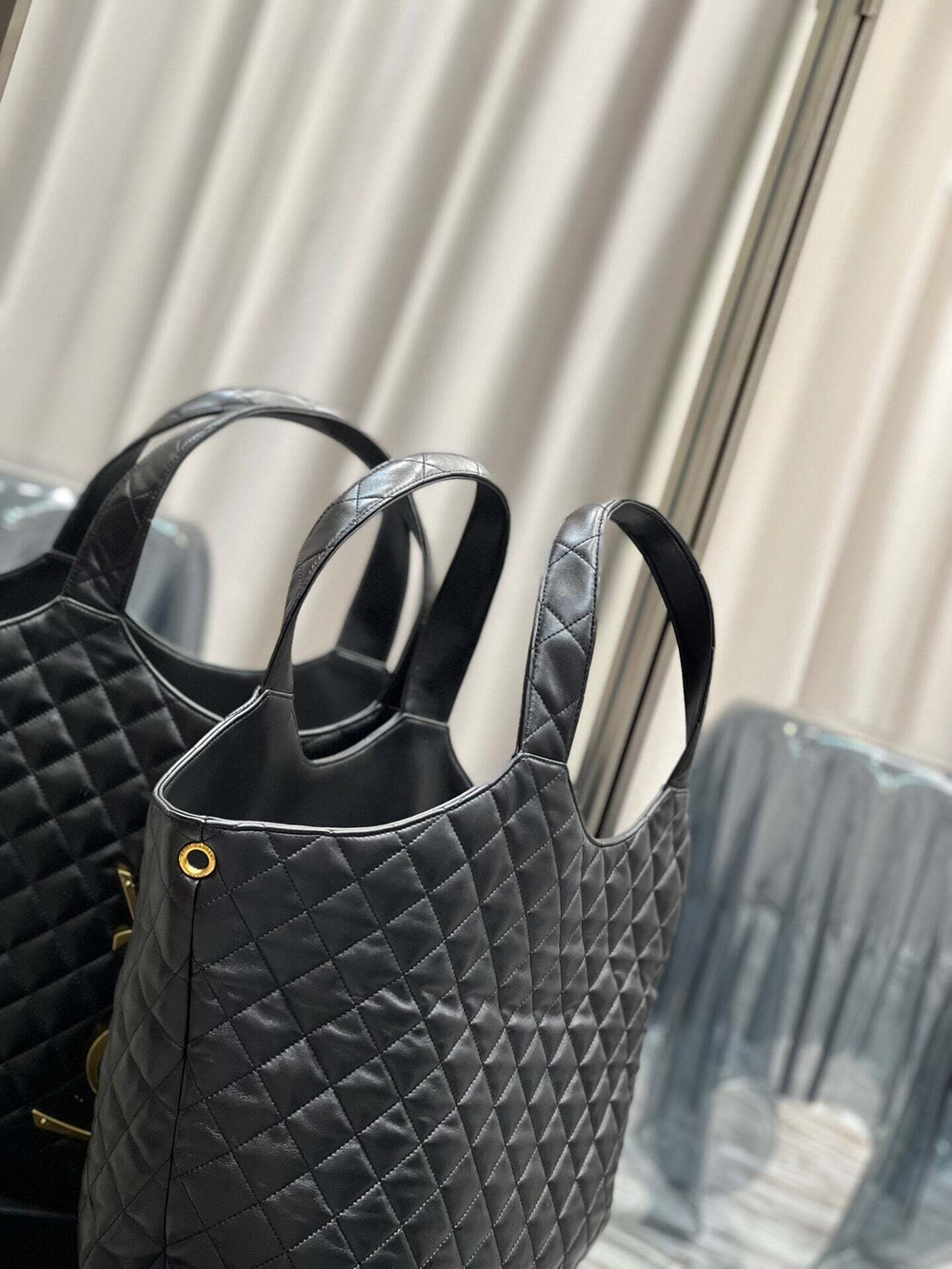 Yves Saint Laurent Icare Maxi Shopping Bag