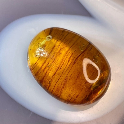 50551  Янтарь Кулон 22*30мм