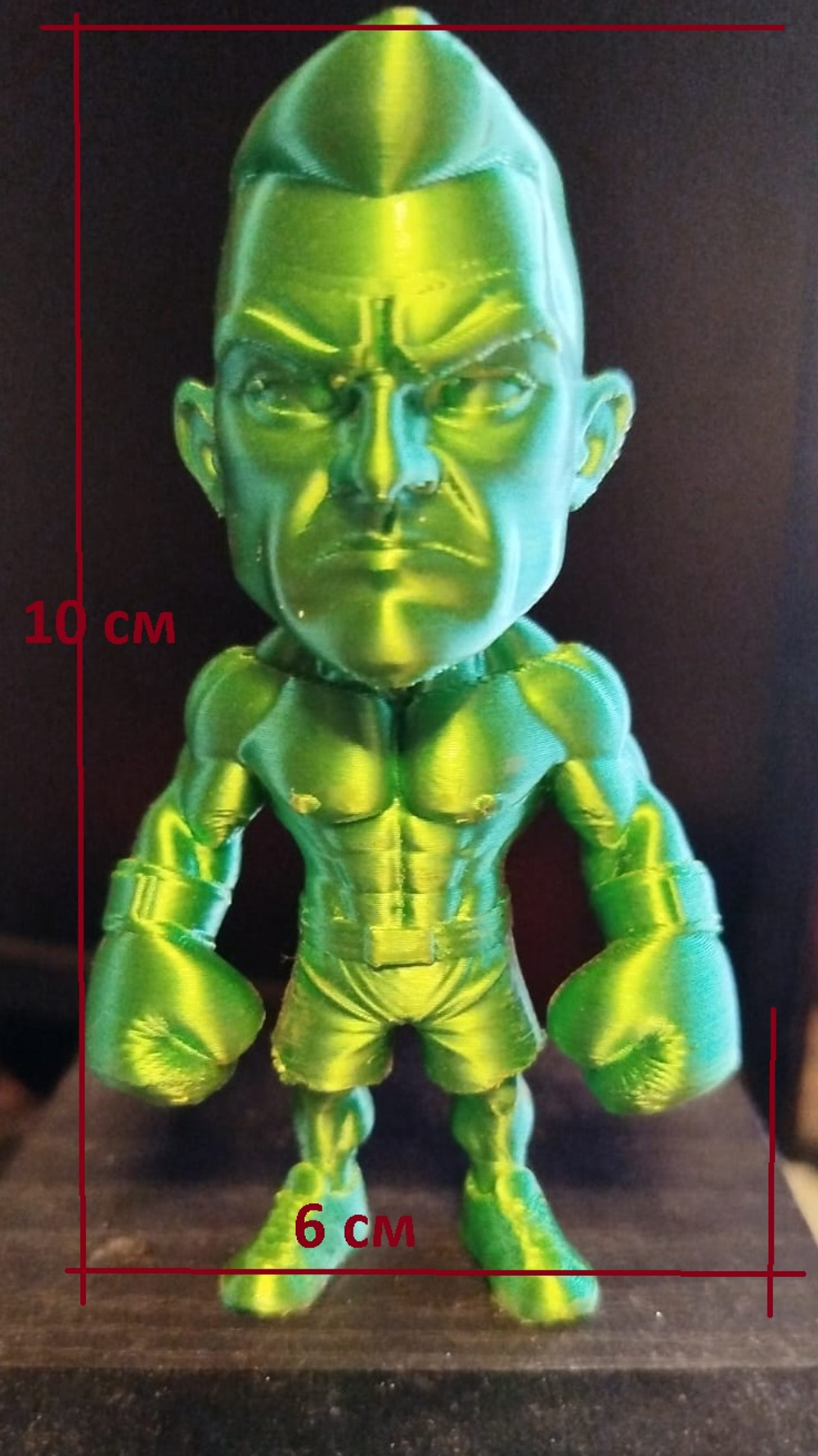 Брутальный мужчина в перчатках боксёрских - 3D фигурка подарок универсальный