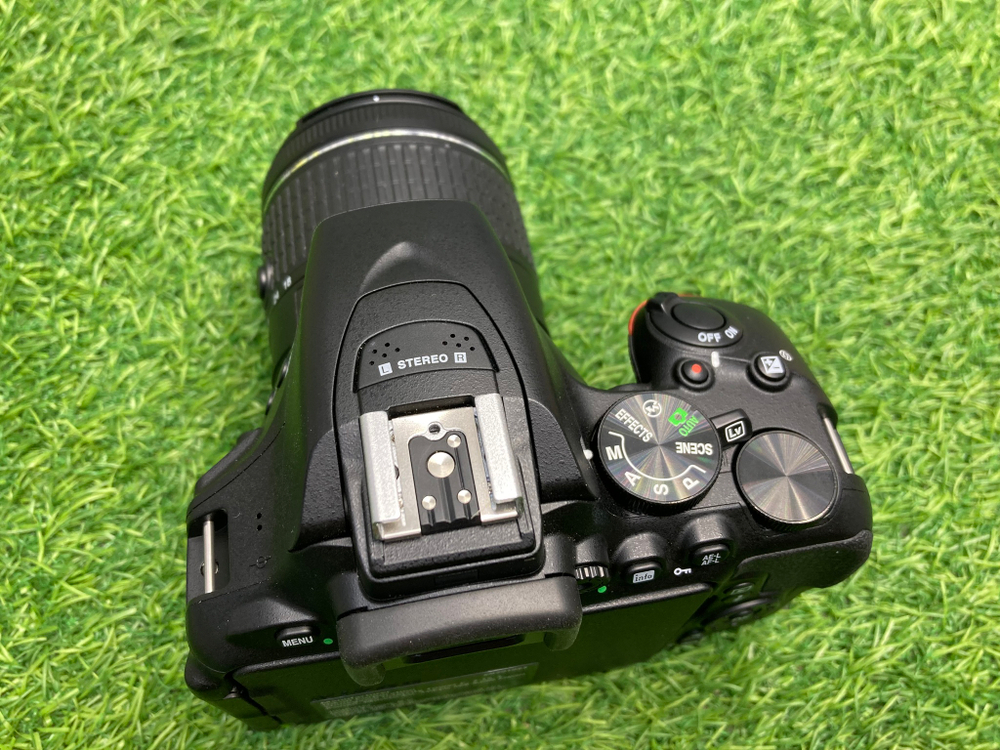 Nikon D5600 kit 18-55mm 3.300 кадров