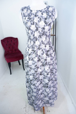 Платье обтягивающего кроя, маркировка XL, визуально 50 размер