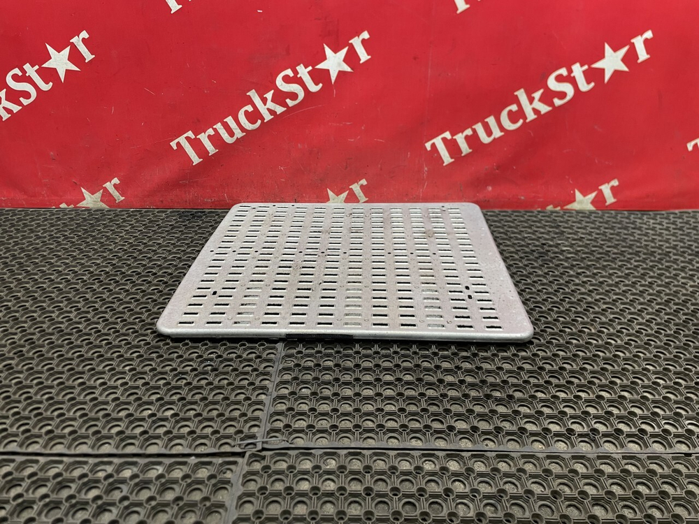 Трап на раму левый 2023г