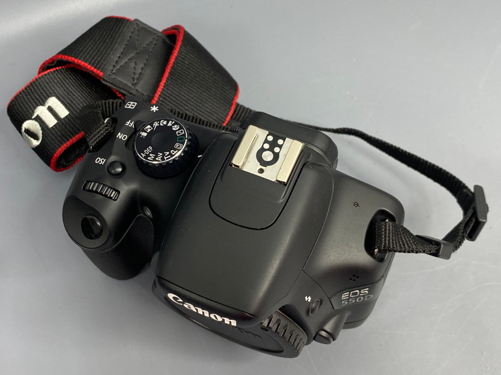 Canon 550D 4.800 кадров