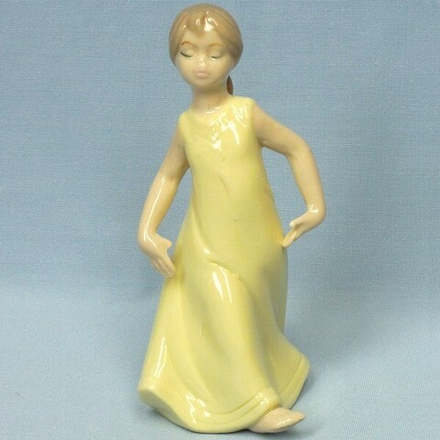 Девочка в танце GE6-207vl