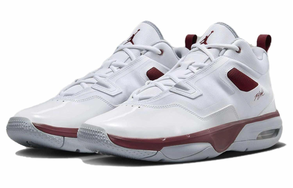 Кроссовки Jordan Stay Loyal 3