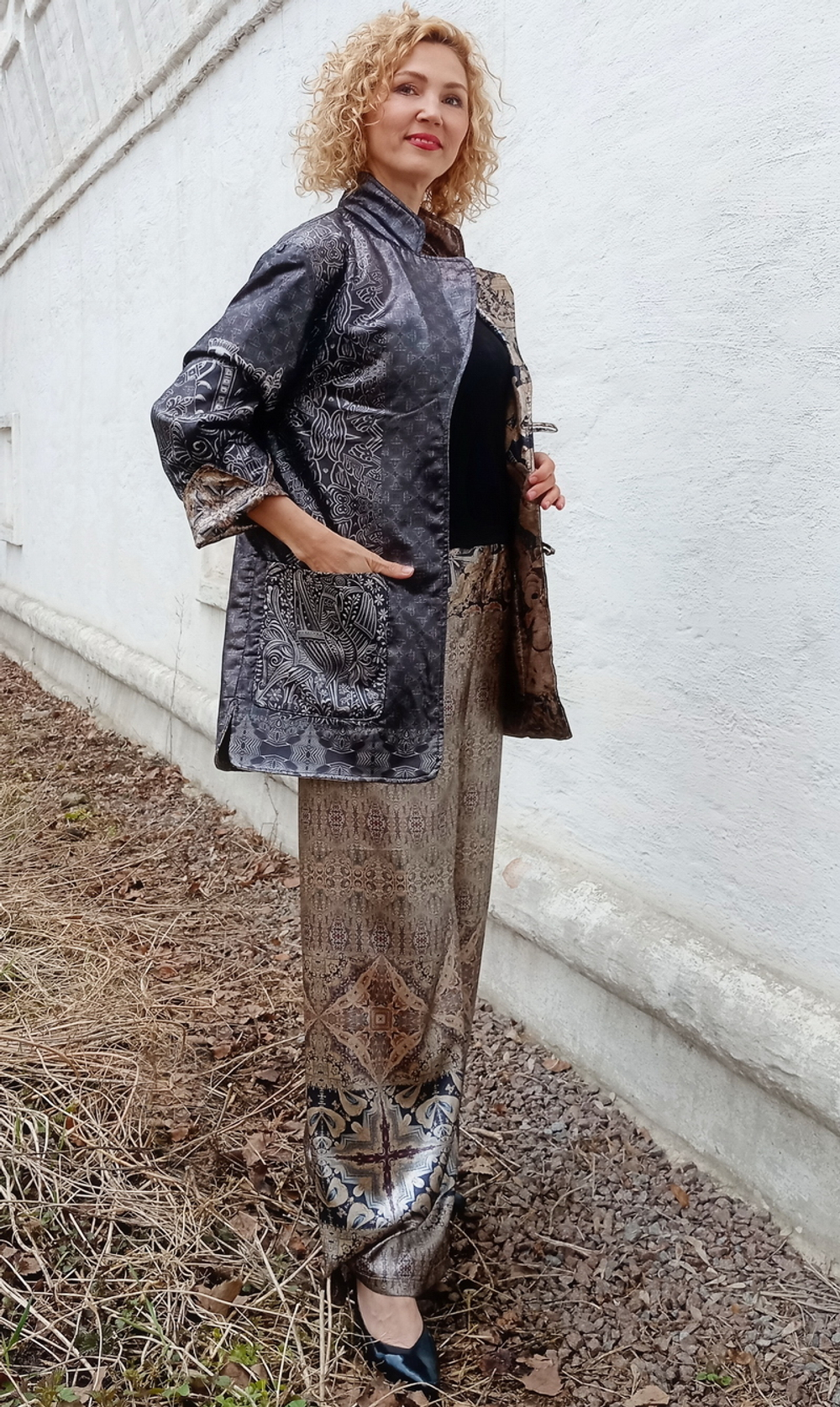 Двусторонний жакет "Вечернее серебро" (коллекция "Сны Белого Камня"), по мотивам белокаменной резьбы домонгольских соборов Владимирской земли