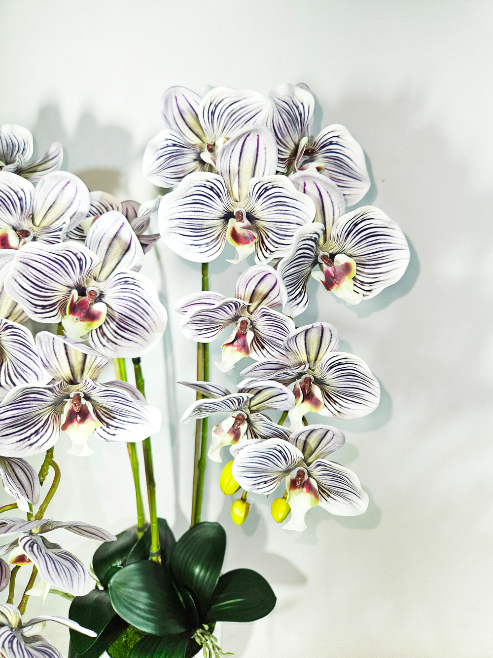 Искусственные Орхидеи Тропик 3 ветки латекс в кашпо