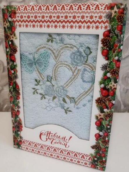 Полотенце махровое в подарочной упаковке, 100% хлопок, Турция.