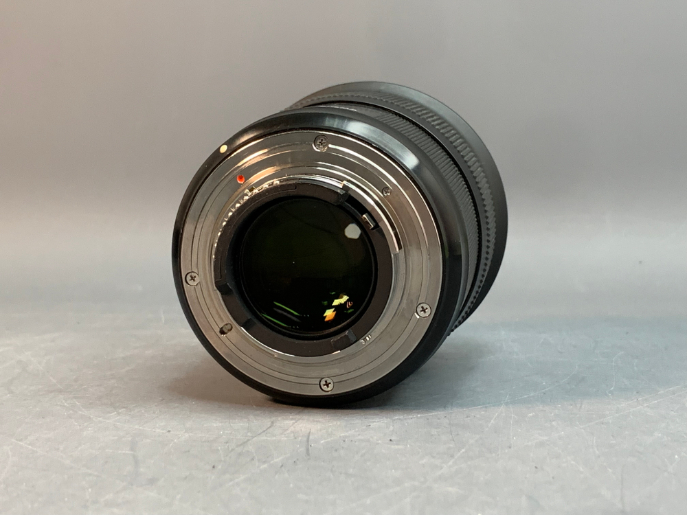 Sigma AF 24mm 1.4 DG HSM Nikon F царапки