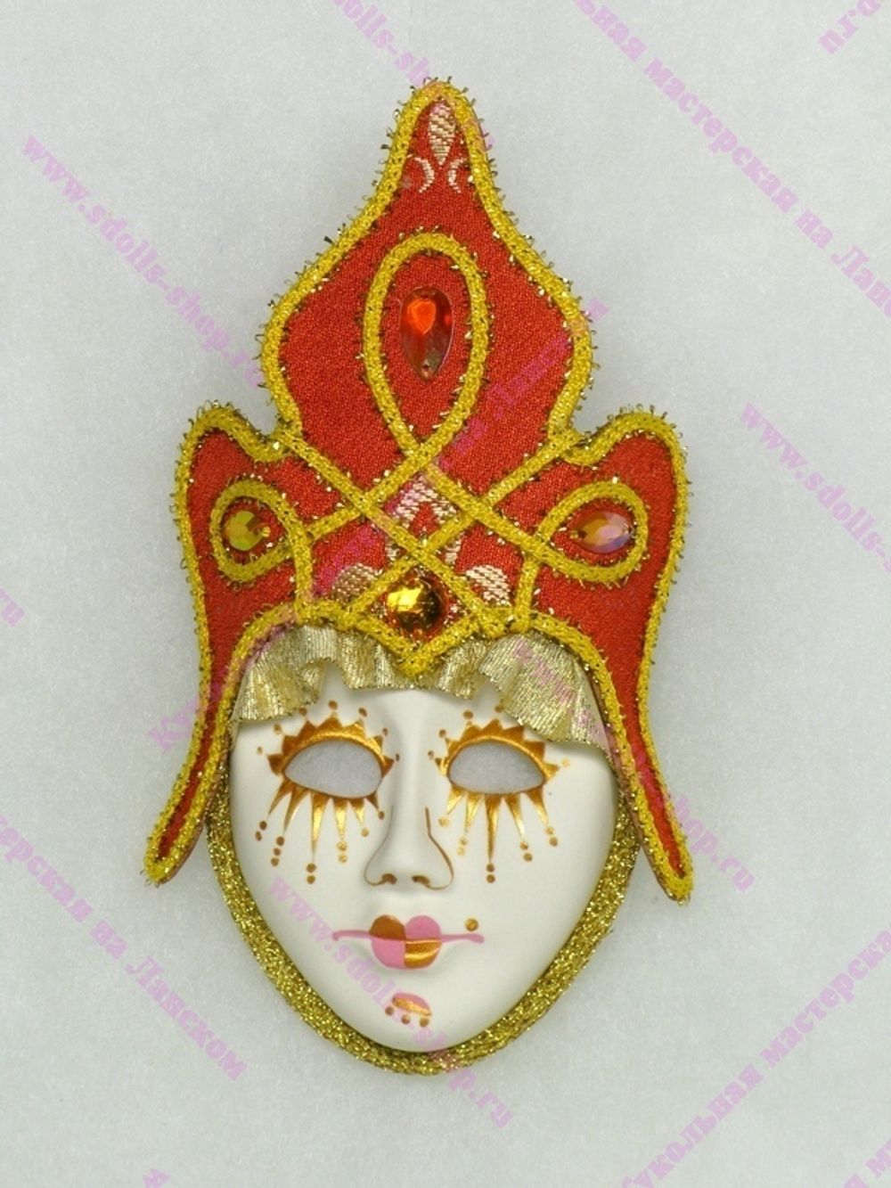 Интерьерная малая маска Барыня