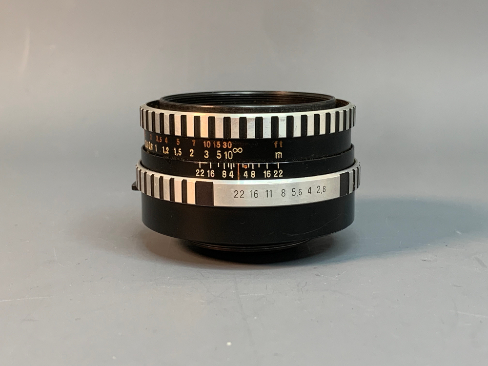 Tessar 2.8/50 небольшой дефект с диафрагмой