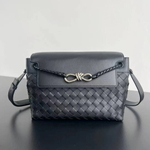 Черная сумка-мессенджер Bottega Veneta Andiamo Small