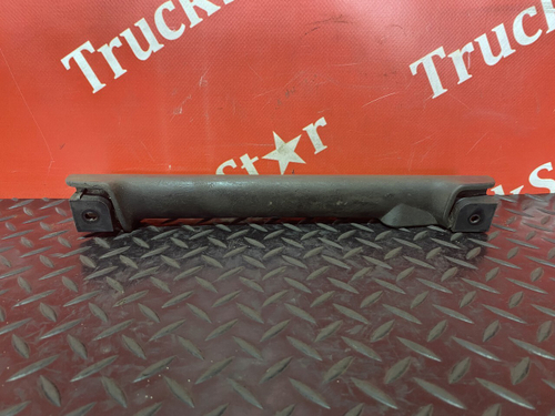 Ручка двери правой