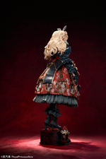 Red Queen and Princess Alice