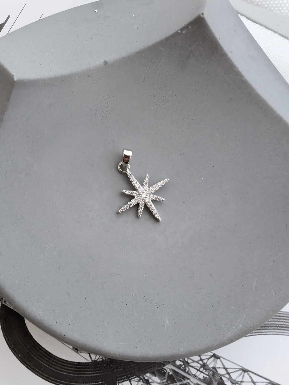 Подвеска звезда