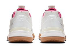 Женские теннисные кроссовки On The Roger Clubhouse Pro - ivory/grenadine