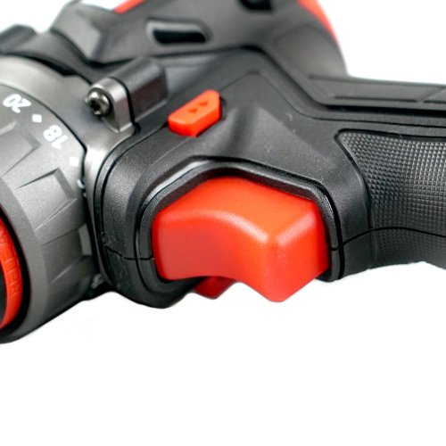 Дрель аккумуляторная 20V TEH TDBL420-2B