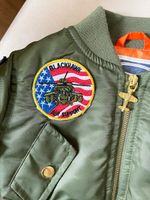 Новый бомбер Up and Away, 74