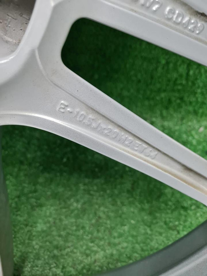 Диск Комплект дисков R20 Porsche Cayenne 3 (17-нв)