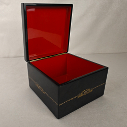 Шкатулка с росписью Палех "Розы"