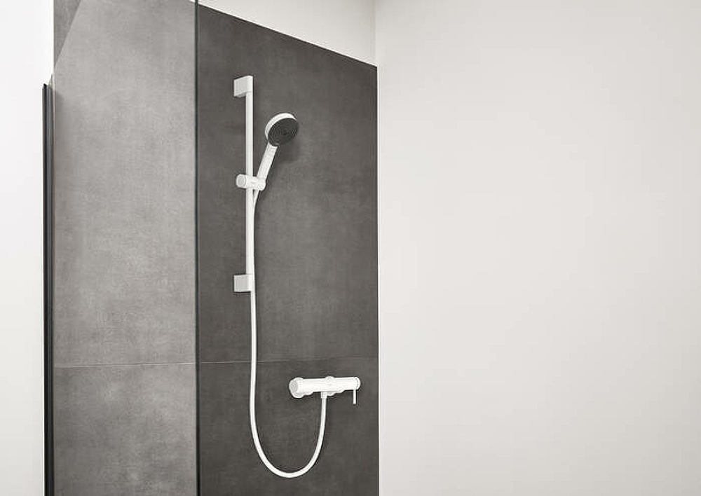Смеситель для душа Hansgrohe Finoris 76620700 белый матовый
