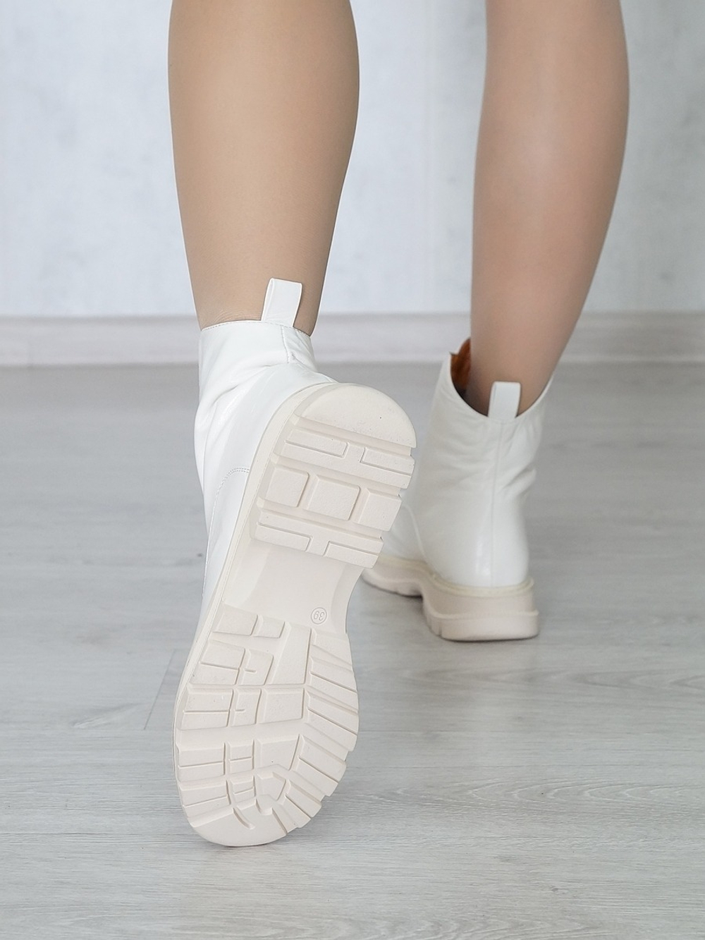 Ботинки женские зимние CARDICIANA A770-3