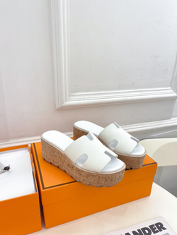 Hermes Eze 30 Sandal
