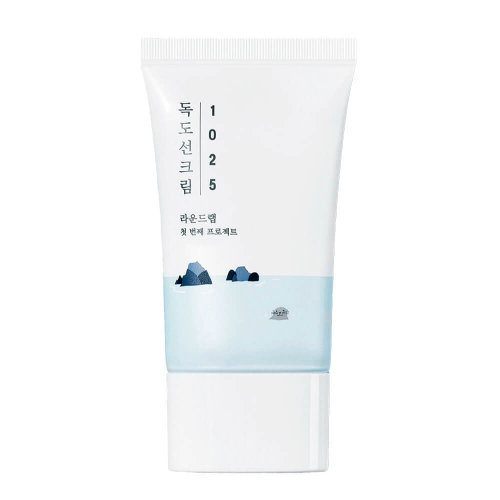 Round Lab 1025 Dokdo Sunscreen SPF50+ PA++++ солнцезащитный крем для проблемной кожи с морской водой
