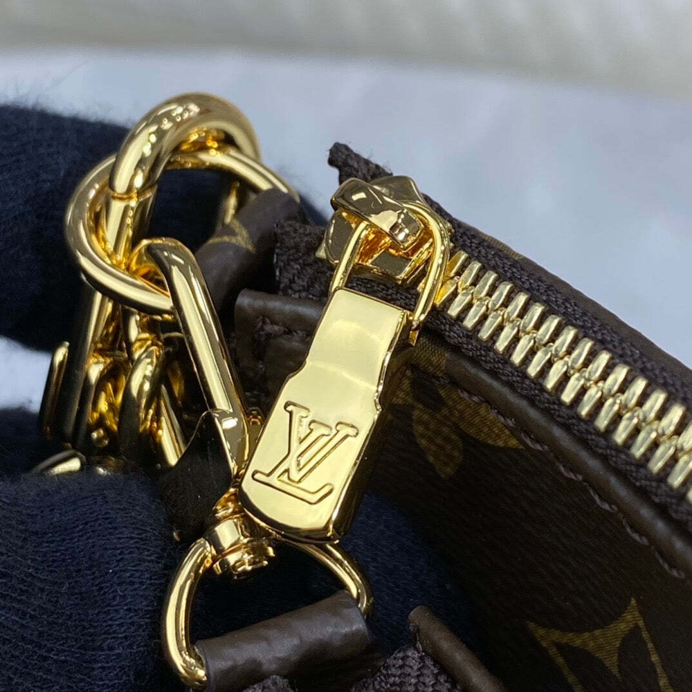 Louis Vuitton Multi Pochette Accessoires