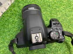 Canon EOS 850D kit 18-55mm IS STM 42.000 кадров