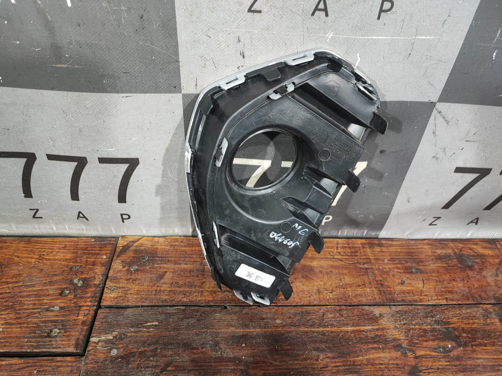 Накладка ПТФ передняя правая Haval M6 2 21-нв Б/У Оригинал 2803140XKZ0YA