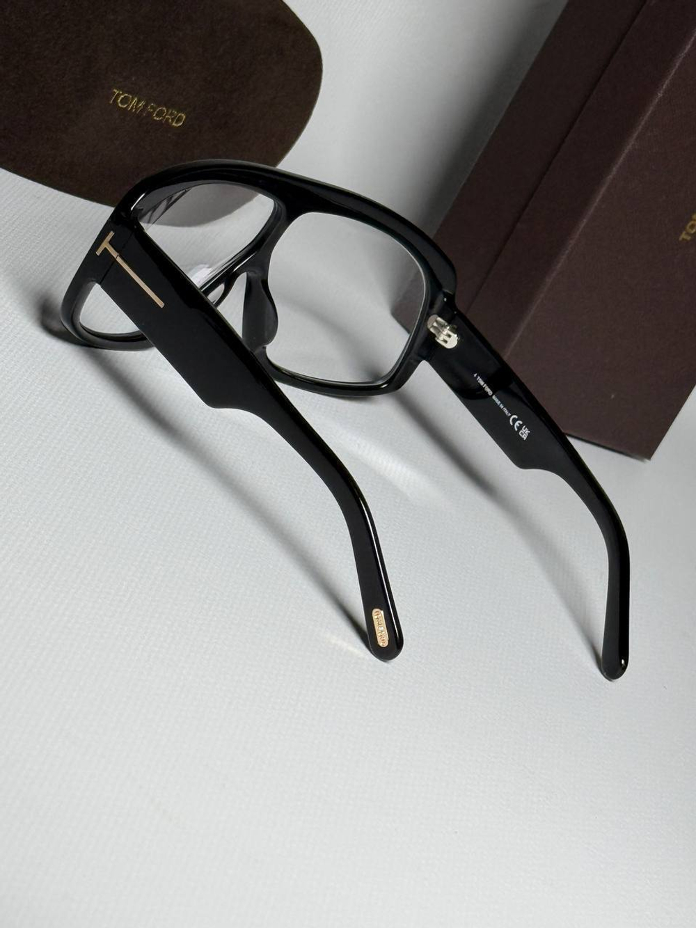 Солнцезащитные очки Tom Ford