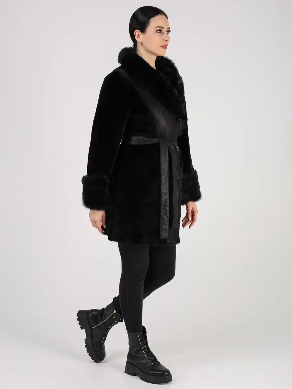 Дубленка зимняя шуба натуральная двусторонняя