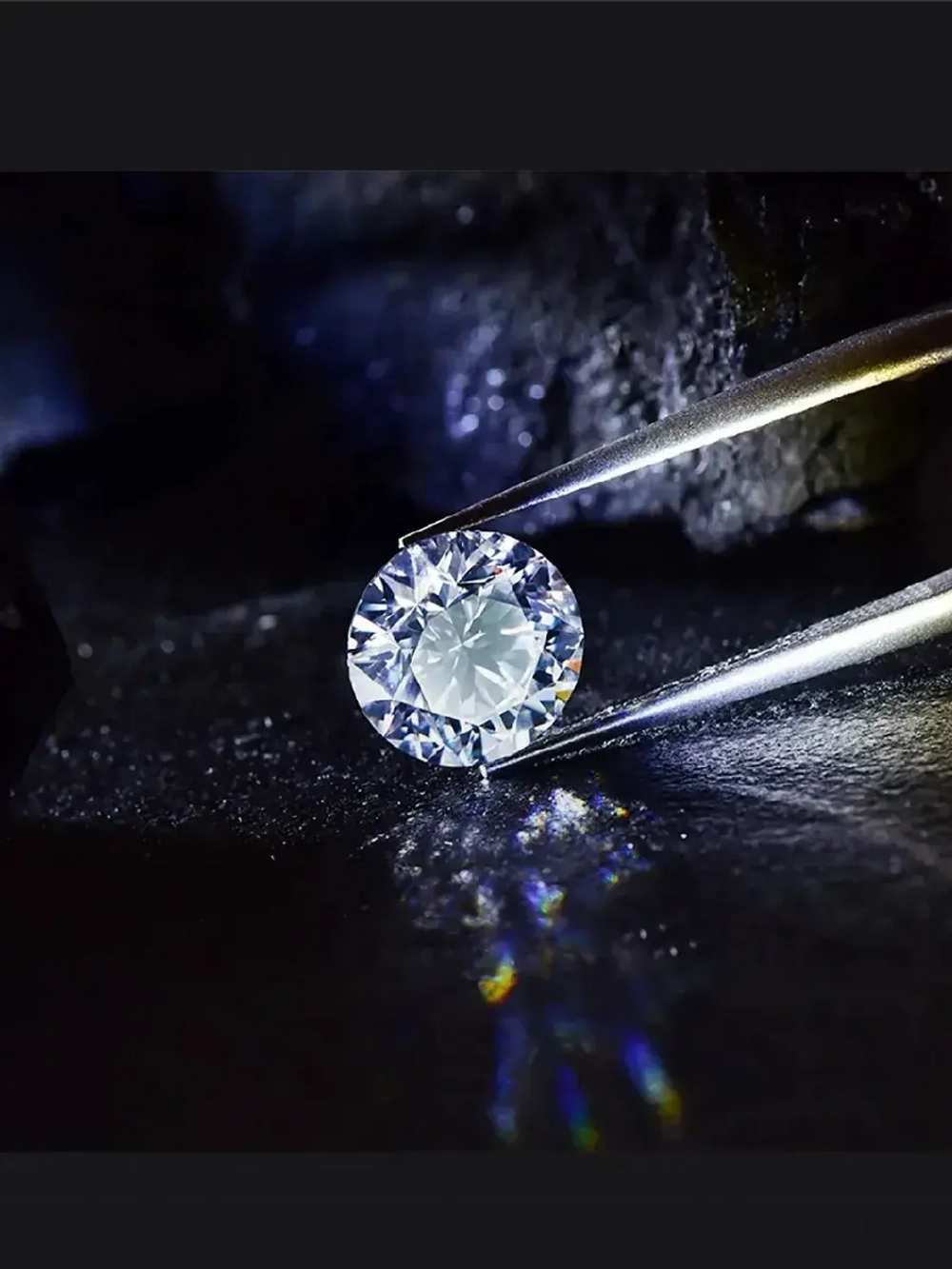 Муассанит 4мм D/VVS1