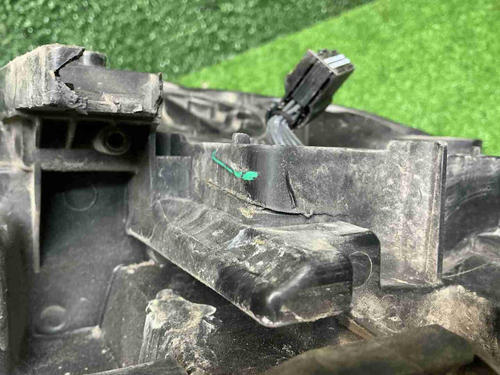 Фара левая VW Passat B8 (2014-2020) LED