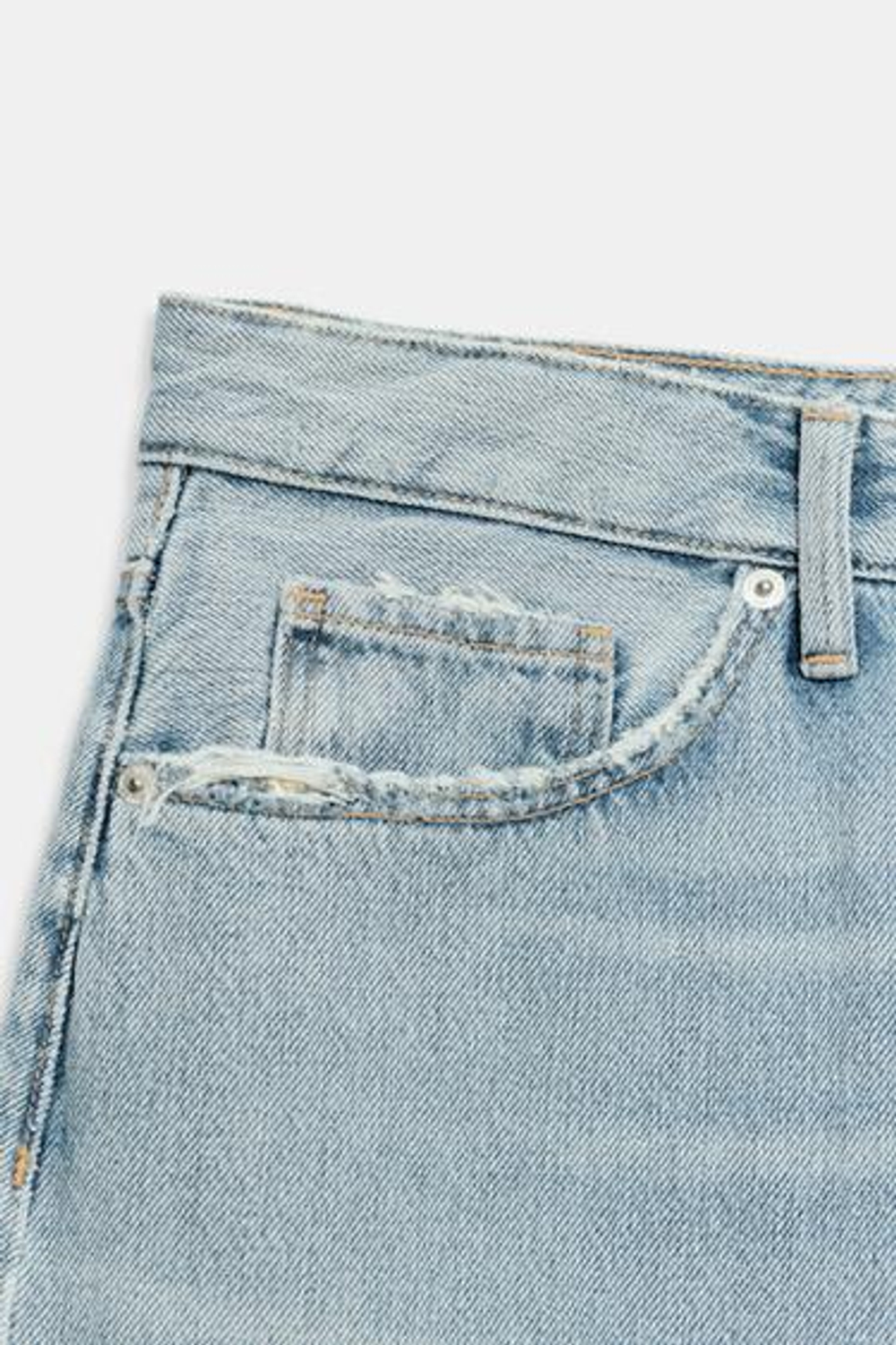 ZARA ДЖИНСОВЫЕ ШОРТЫ TRF СО СРЕДНЕЙ ПОСАДКОЙ И РАЗРЕЗАМИ, ГОЛУБОЙ