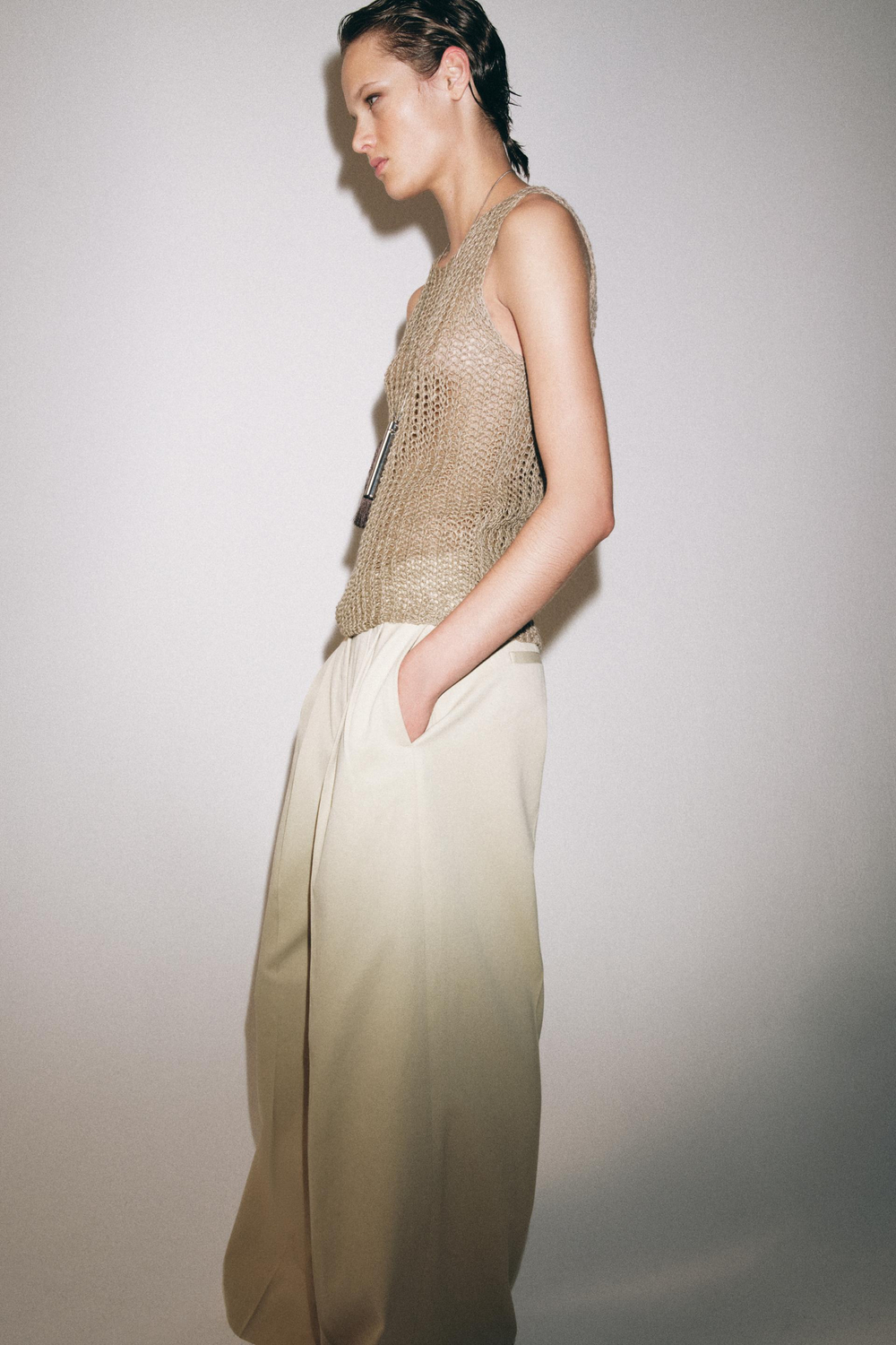 ZARA АЖУРНЫЙ ТОП ИЗ 100% ЛЬНА, ЦВЕТ ПРЯЖИ