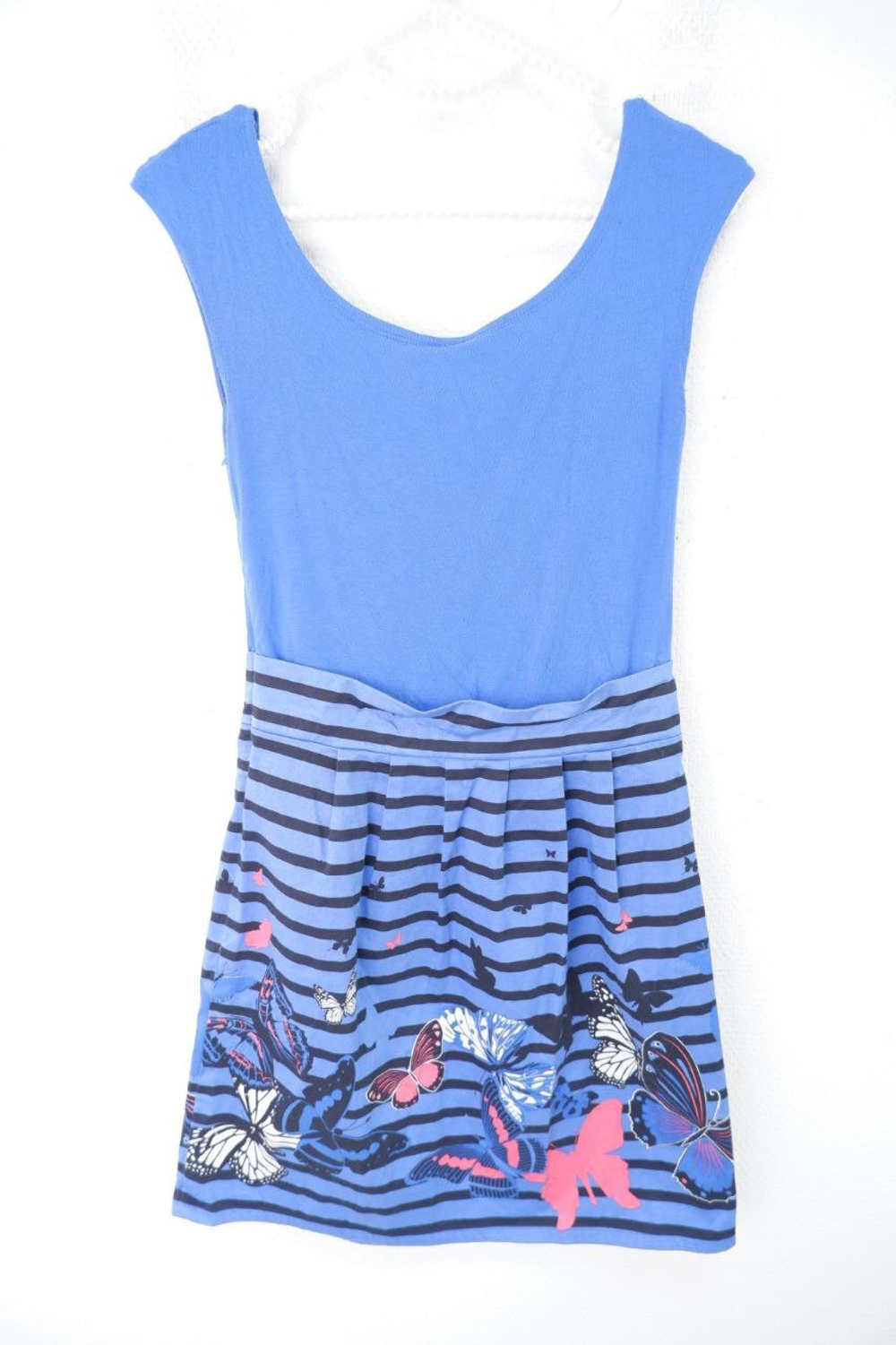 Платье O'stin летнее 42 размер