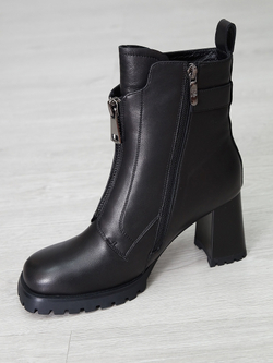 Полусапожки женские зимние