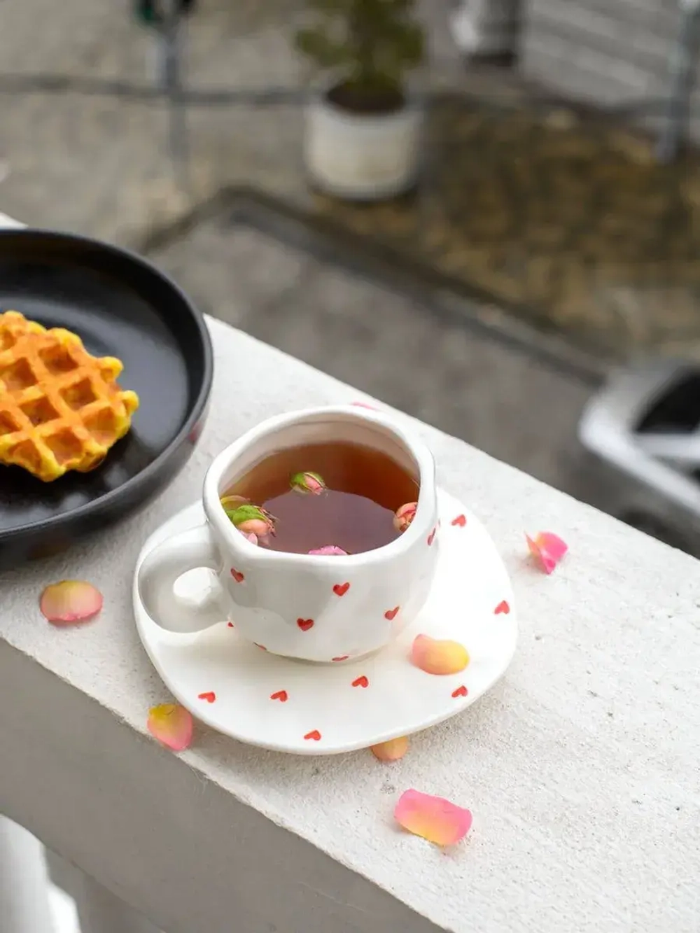 Керамическая кружка с блюдцем чайная пара