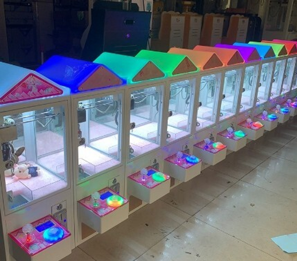 Автомат с игрушками SMALL BOUTIQUE MINI CRANE MACHINE