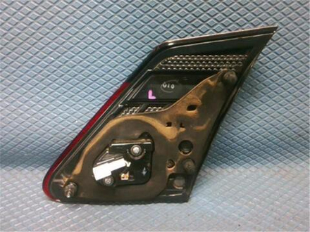 стоп-вставка левая Toyota Premio NZT260 ZRT265