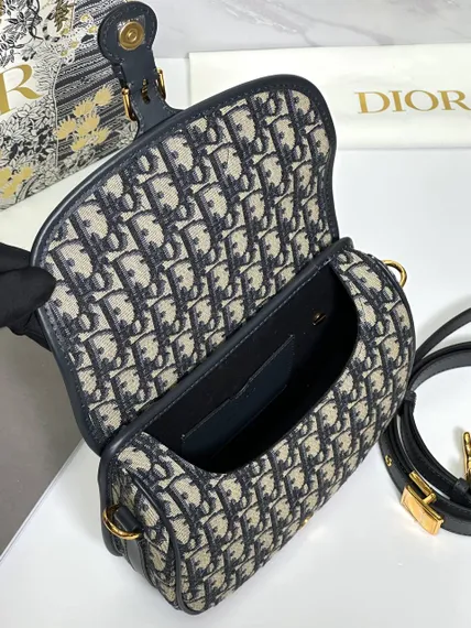 Сумка Dior Bobby синий жаккард Oblique