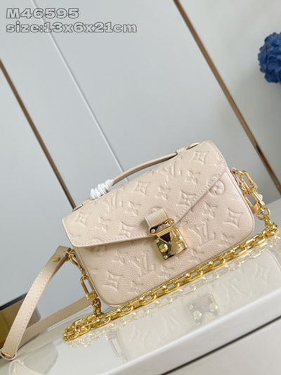 Louis Vuitton Pochette Metis East West