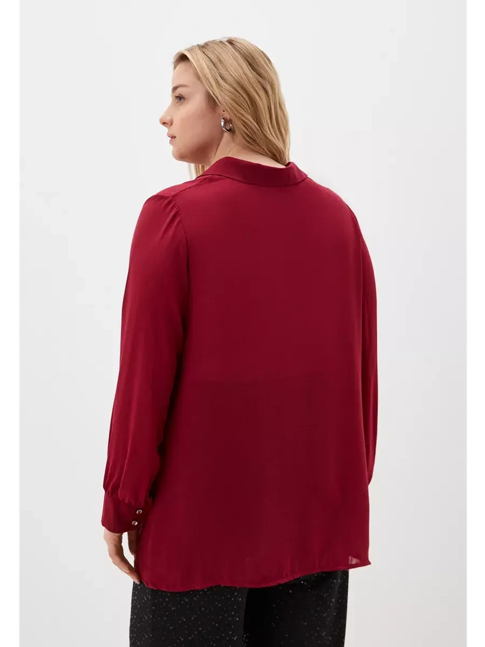 Блузка с длинным рукавом