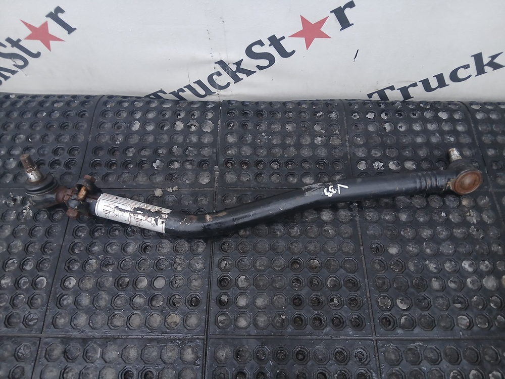 Тяга рулевая продольная