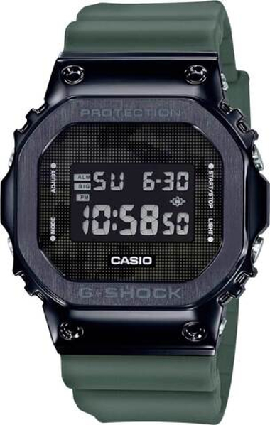 Японские наручные часы Casio G-SHOCK GM-5600B-3ER