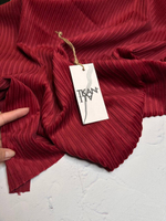 Костюмно-плательный хлопковый вельвет с вискозой (Loro Piana, 80%хлопок/20%вискоза, Ягодный красный, 145, 220 гр/м2)