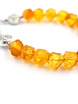 Браслет из цельного необработанного янтаря