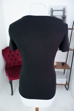 Футболка из хлопка с красивым узором 44 размер